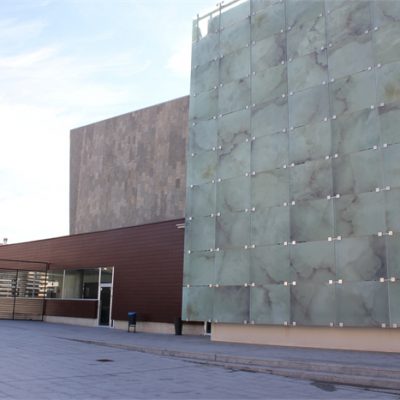Teatro Pablo Neruda Peligros